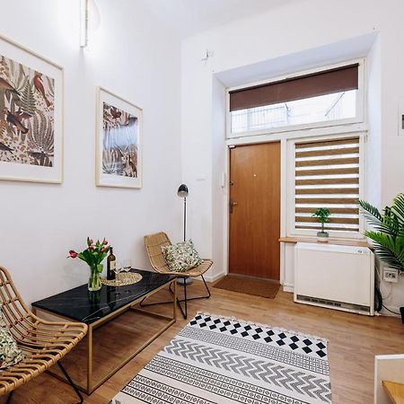 Nest Cosy Apt Old Town & Wawel Hill By Vistula River - By Homelike Cracóvia Exterior foto